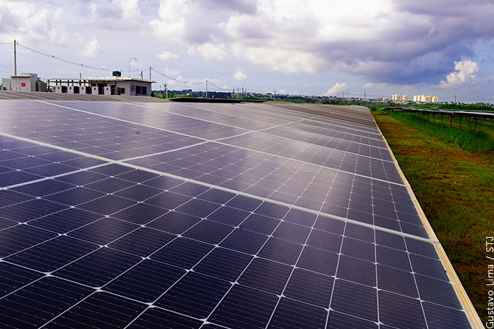 Usina fotovoltaica do STJ completa um ano de operação com economia de R$ 700 mil